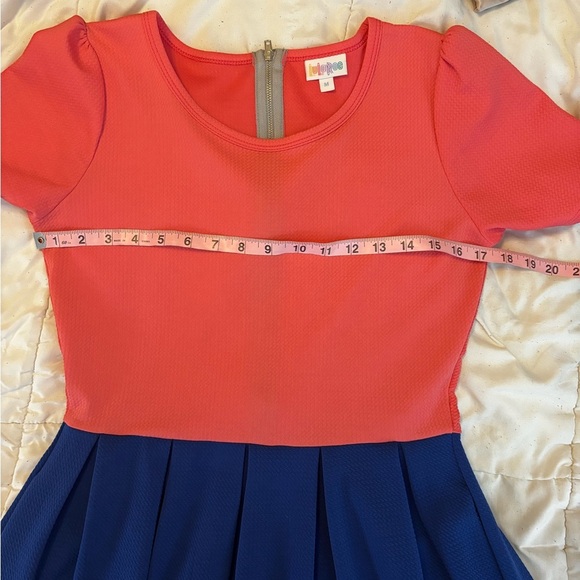 LuLaRoe Amelia Color Block Dress Size Medium - Picture 13 of 14